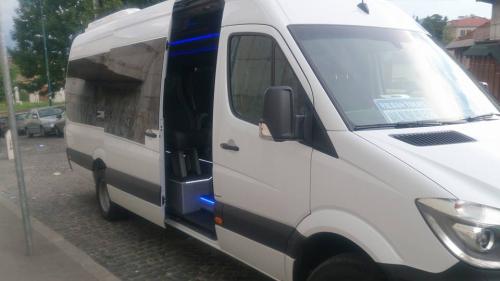 11406784 1866563973567917 4345547727085446221 n