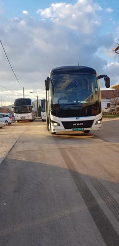 53706642 2869296156628022 4216115360052543488 n