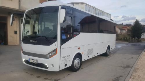 55498076 2871913606366277 8053455947953078272 n